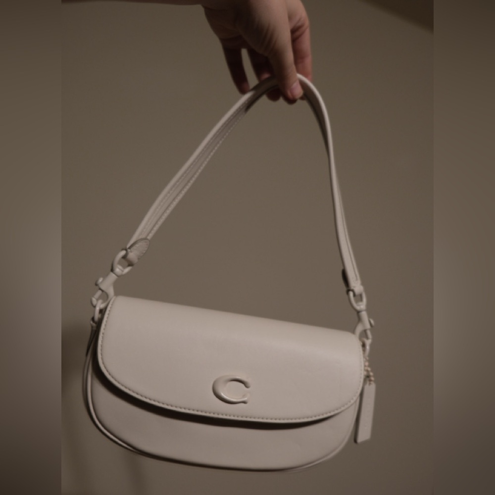 🚨 COACH Emmy Saddle Bag 23 CR666 in Chalk